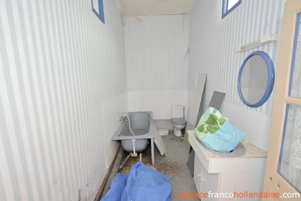 Maison avec gite à vendre st germain les belles, limousin, Li1075 Image - 35