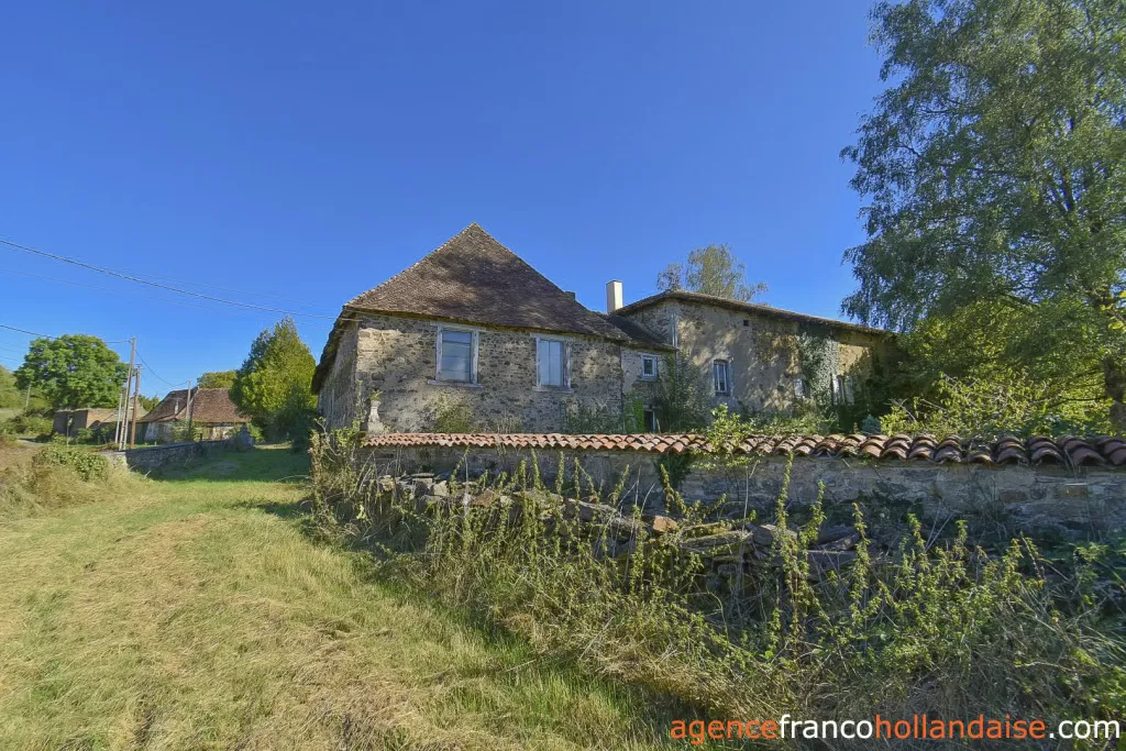 Maison avec gite à vendre st germain les belles, limousin, Li1075 Image - 39