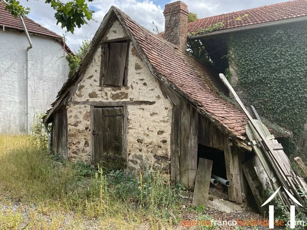 Maison à vendre coussac bonneval, limousin, Li1077 Image - 25