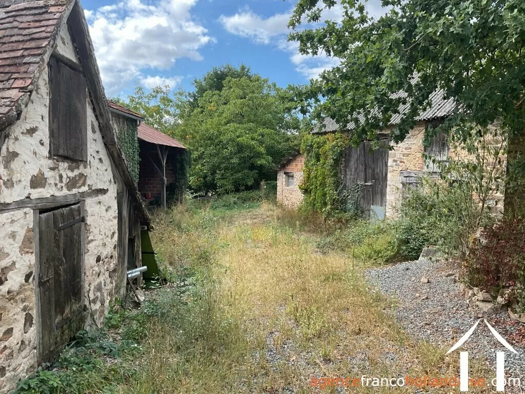 Maison à vendre coussac bonneval, limousin, Li1077 Image - 33