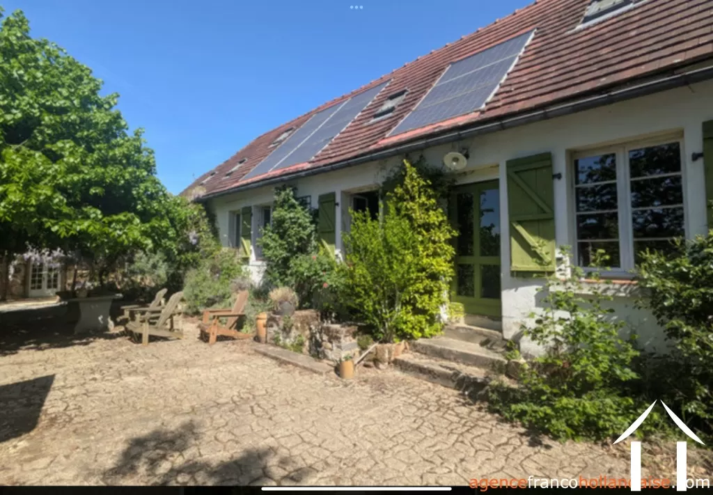 Maison à vendre coussac bonneval, limousin, Li1077 Image - 1