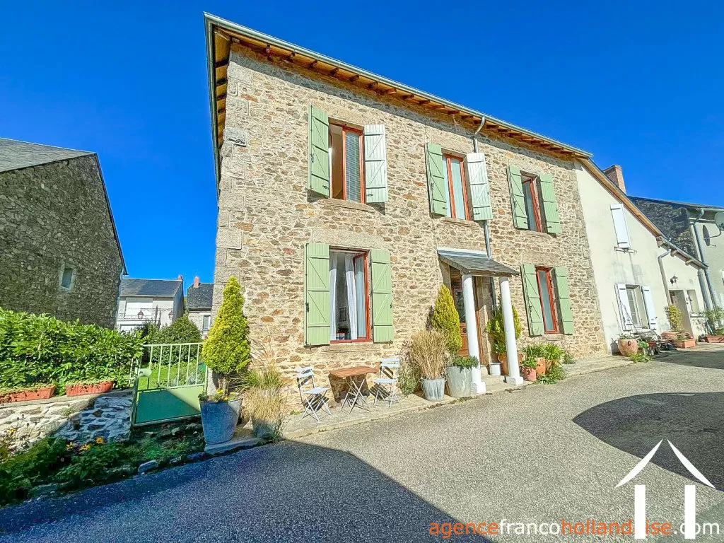 Maison de bourg à vendre , Li1081 Image - 1