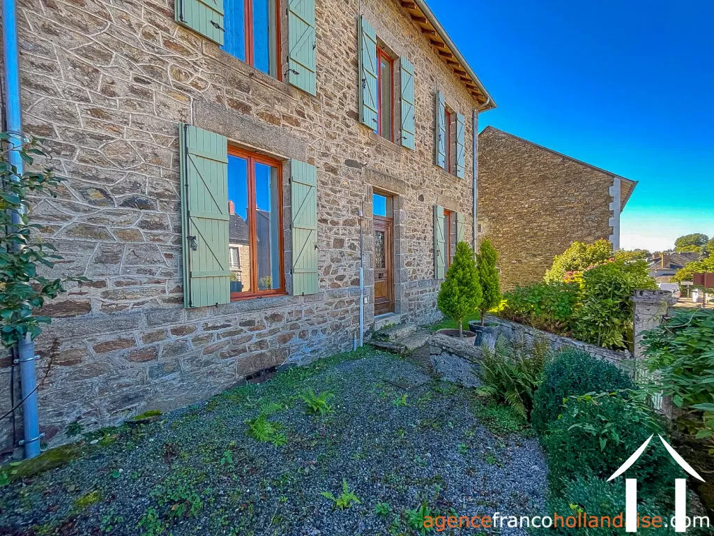 Maison de bourg à vendre , Li1081 Image - 32