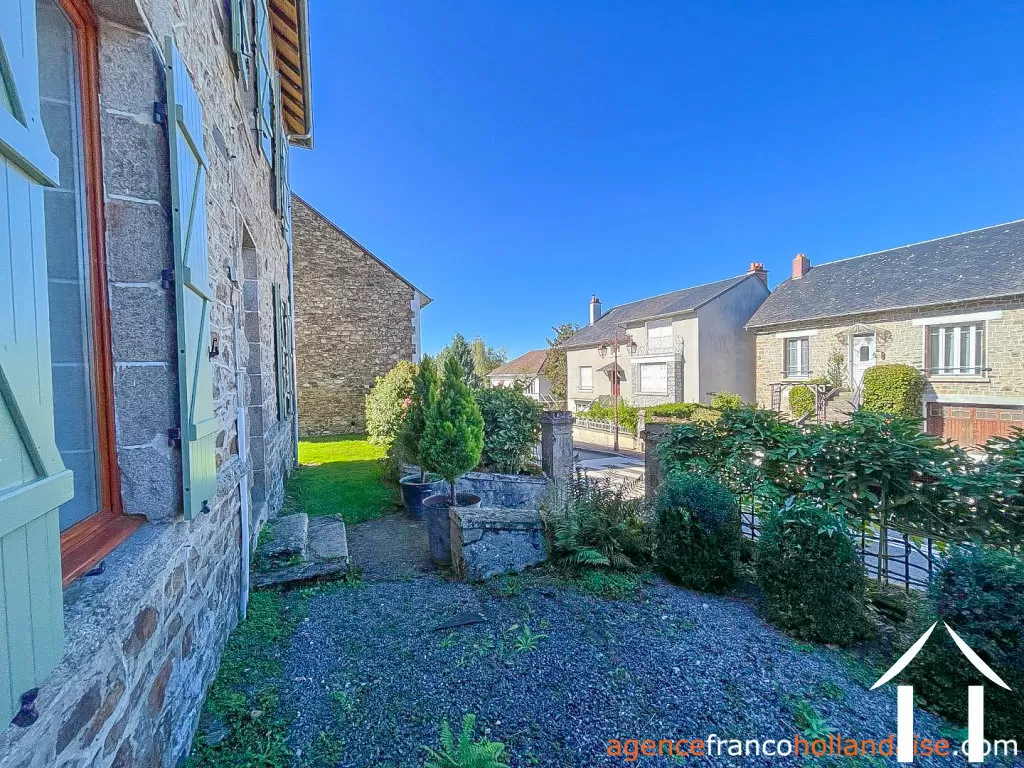 Maison de bourg à vendre , Li1081 Image - 34