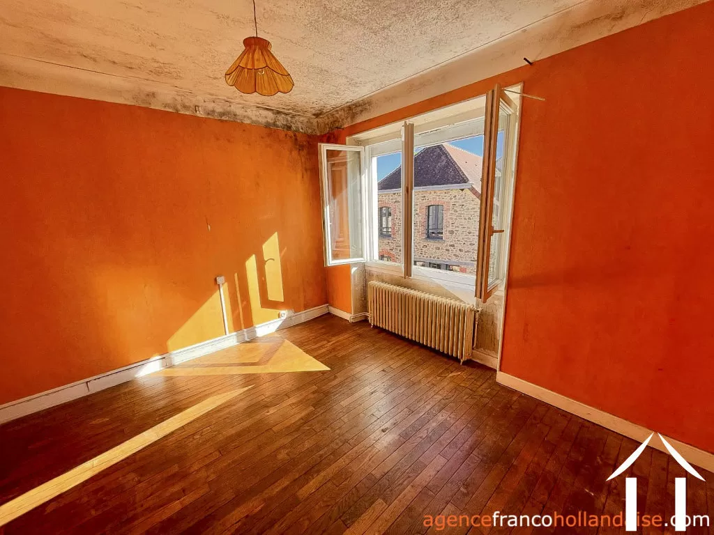 Maison de bourg à vendre st meard, limousin, Li1082 Image - 14
