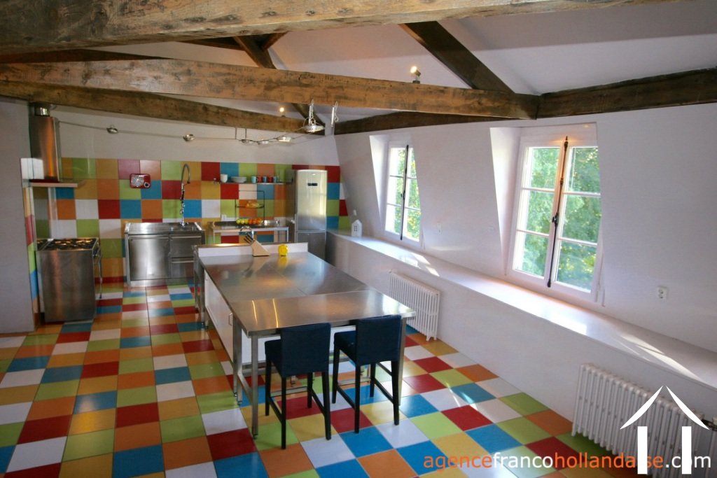 Château à vendre chateauneuf la foret, limousin, Li724 Image - 25
