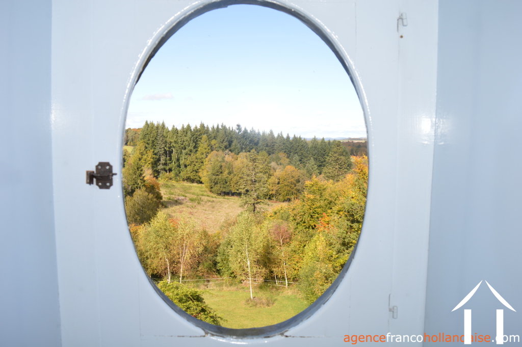 Château à vendre chateauneuf la foret, limousin, Li724 Image - 29