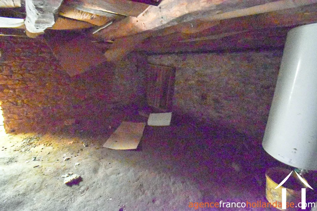 Maison de bourg à vendre linards, limousin, Li856 Image - 45