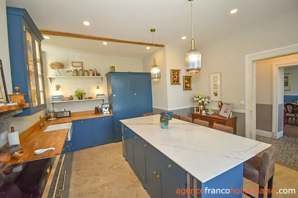 Maison de bourg à vendre chamborand, limousin, Li860 Image - 4