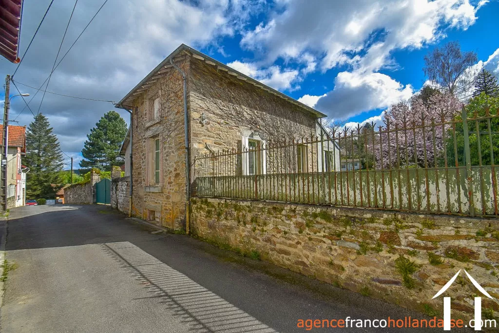 Maison avec gite à vendre bourganeuf, limousin, Li887 Image - 47