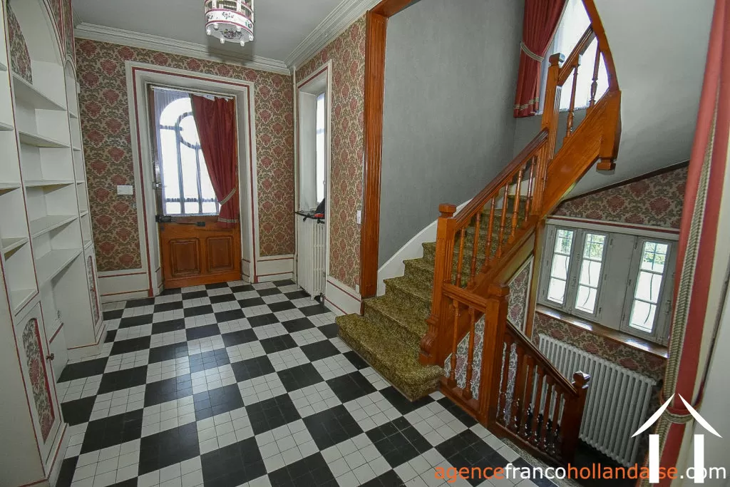 Maison avec gite à vendre bourganeuf, limousin, Li887 Image - 3