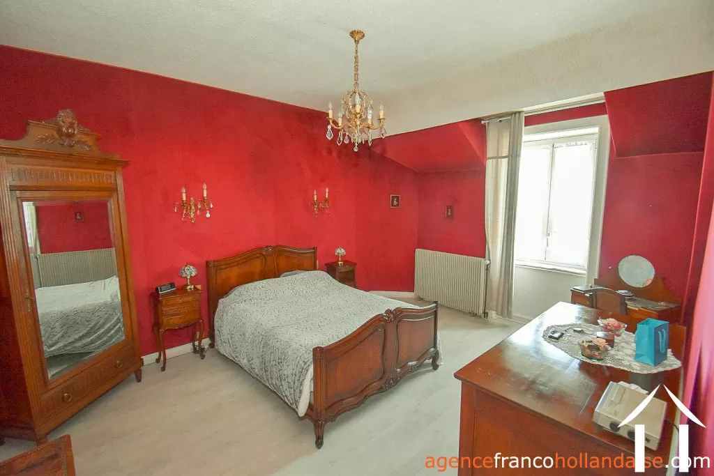 Maison de bourg à vendre la croisille sur briance, limousin, Li891 Image - 16