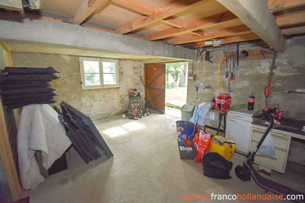 Maison à vendre sussac, limousin, Li896 Image - 18