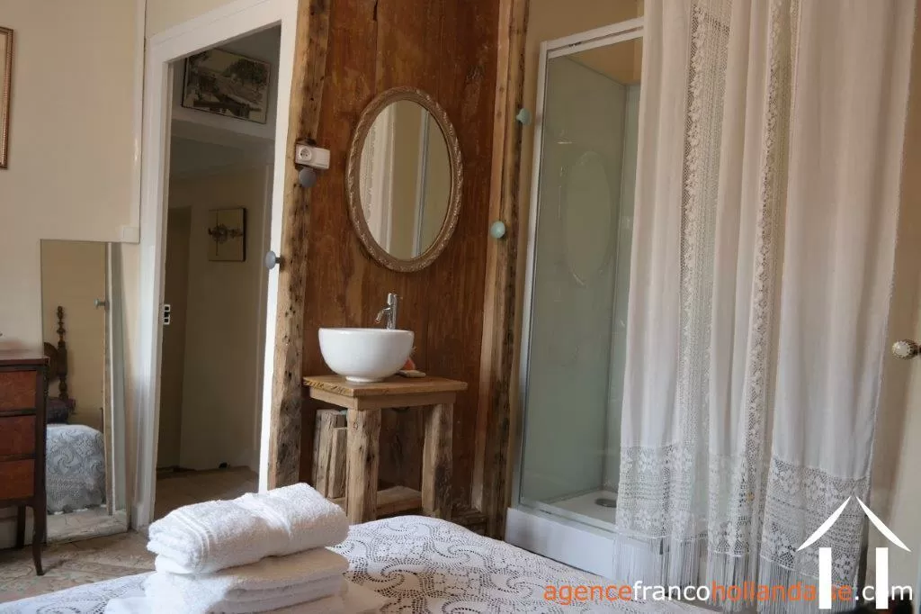 Maison en pierre à vendre eymoutiers, limousin, Li899 Image - 13