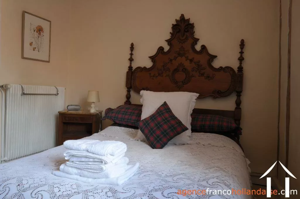 Maison en pierre à vendre eymoutiers, limousin, Li899 Image - 14