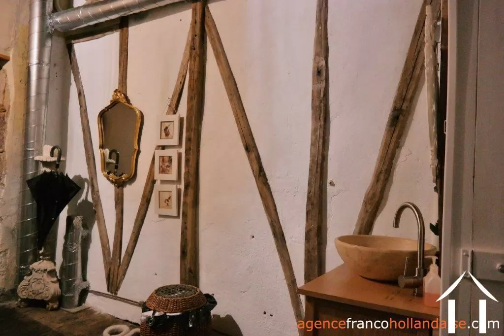 Maison en pierre à vendre eymoutiers, limousin, Li899 Image - 7