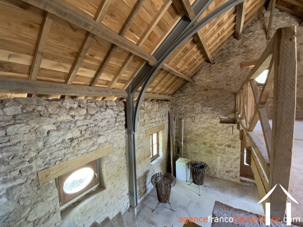 Maison avec gite à vendre cublac, limousin, Li912 Image - 12