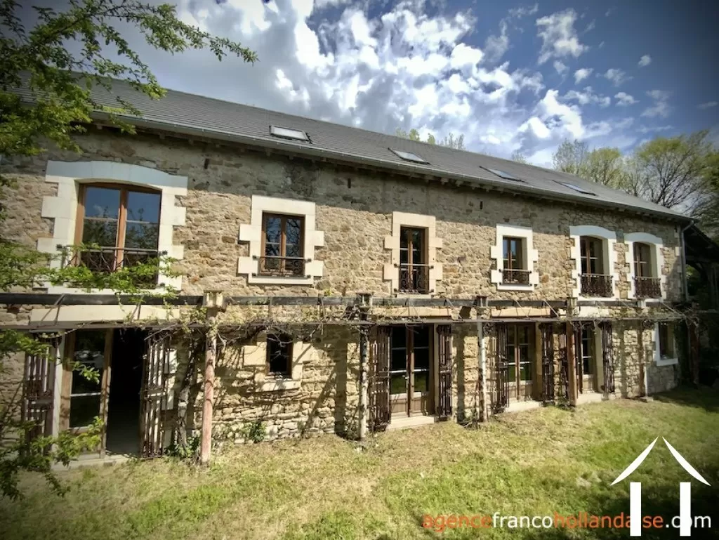 Maison avec gite à vendre cublac, limousin, Li912 Image - 17