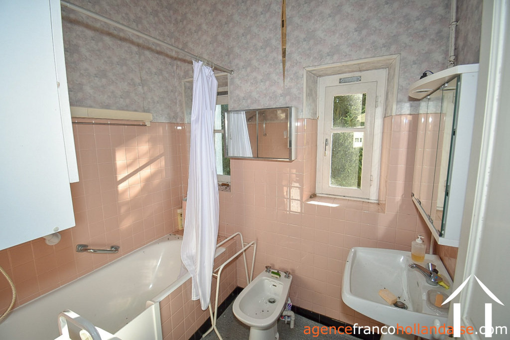 Maison de bourg à vendre surdoux, limousin, Li917 Image - 10