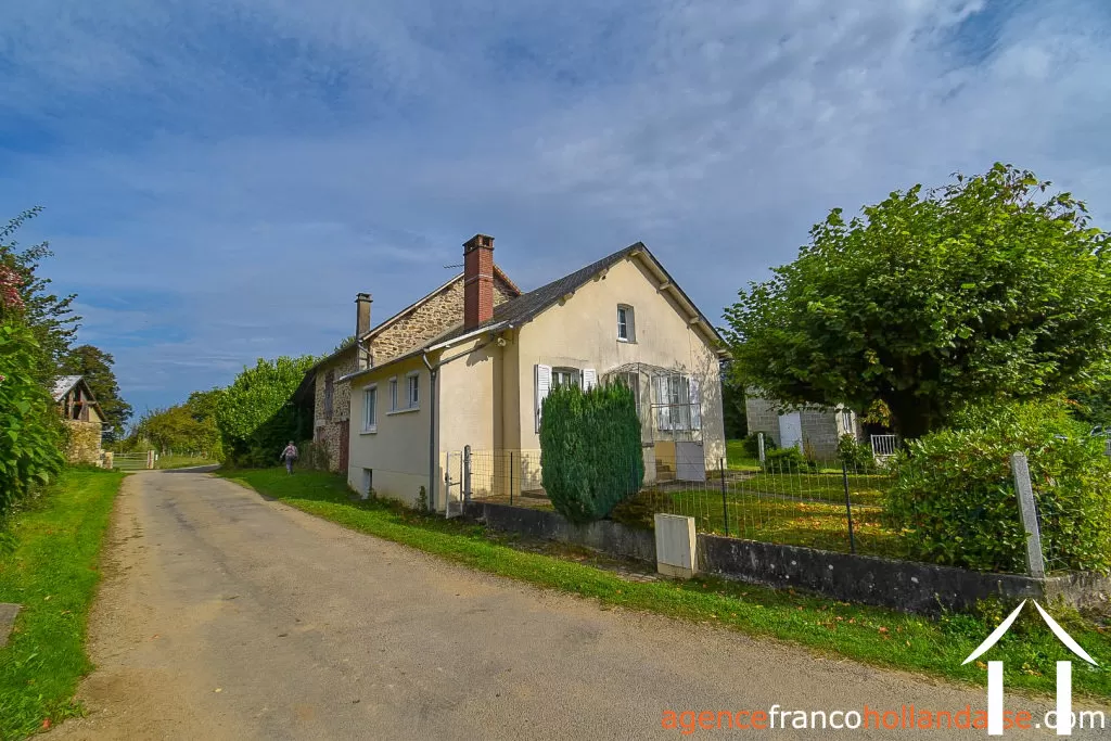 Maison à vendre la porcherie, limousin, Li939 Image - 1