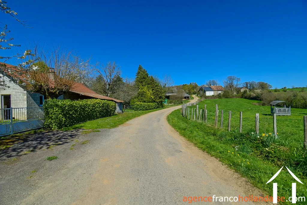 Maison à vendre la porcherie, limousin, Li939 Image - 62