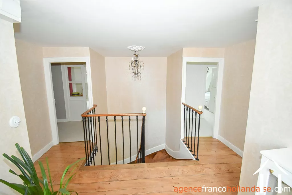 Manoir à vendre ussel, auvergne, Li944 Image - 33