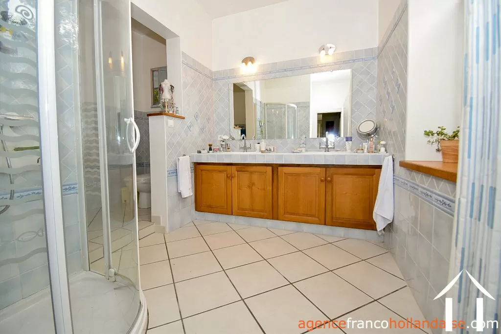 Manoir à vendre ussel, auvergne, Li944 Image - 14