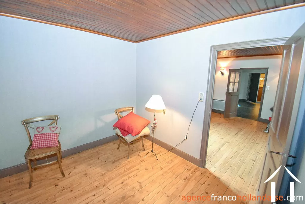 Manoir à vendre ussel, auvergne, Li944 Image - 64