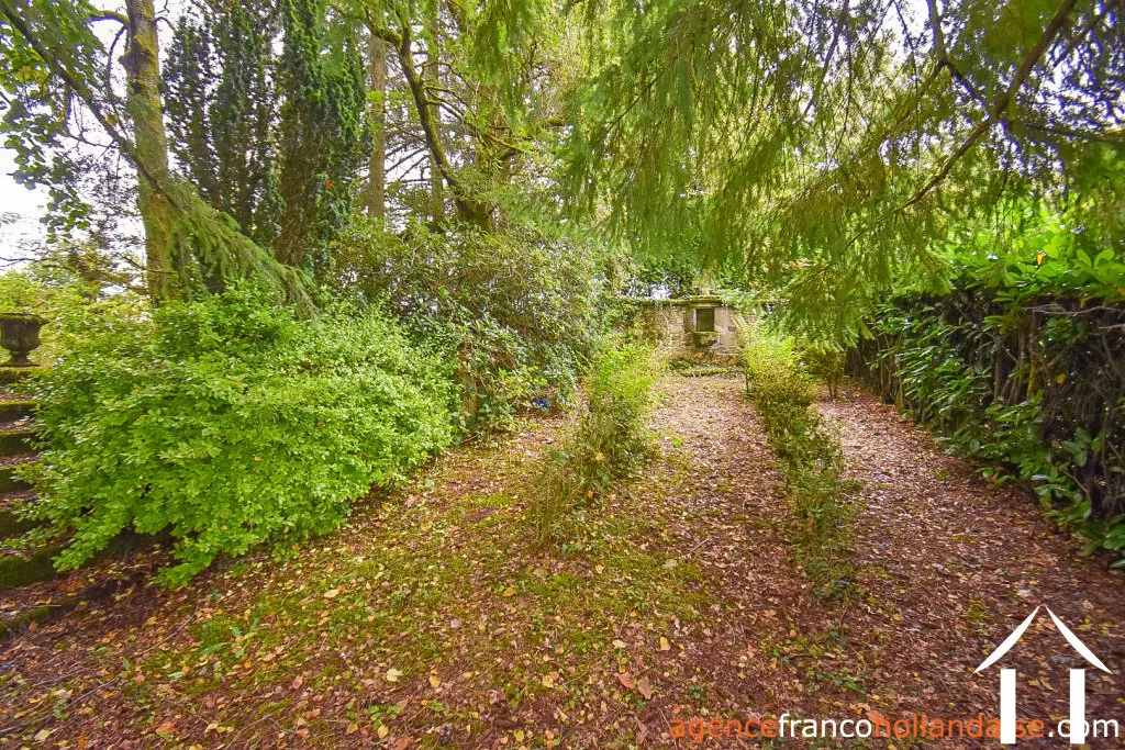 Manoir à vendre ussel, auvergne, Li944 Image - 84