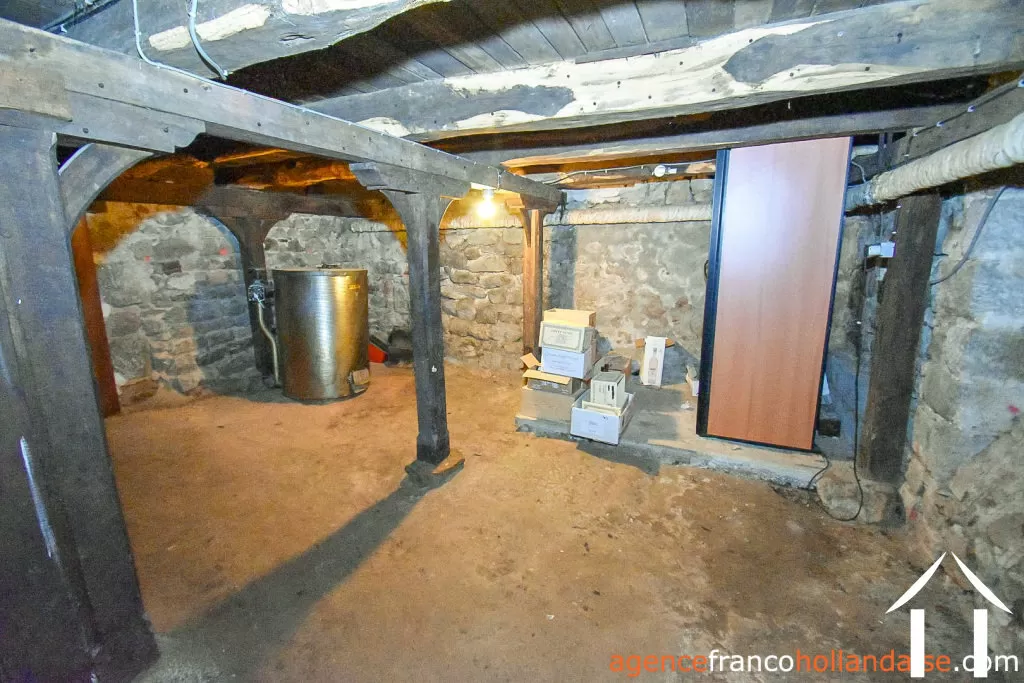 Manoir à vendre ussel, auvergne, Li944 Image - 45