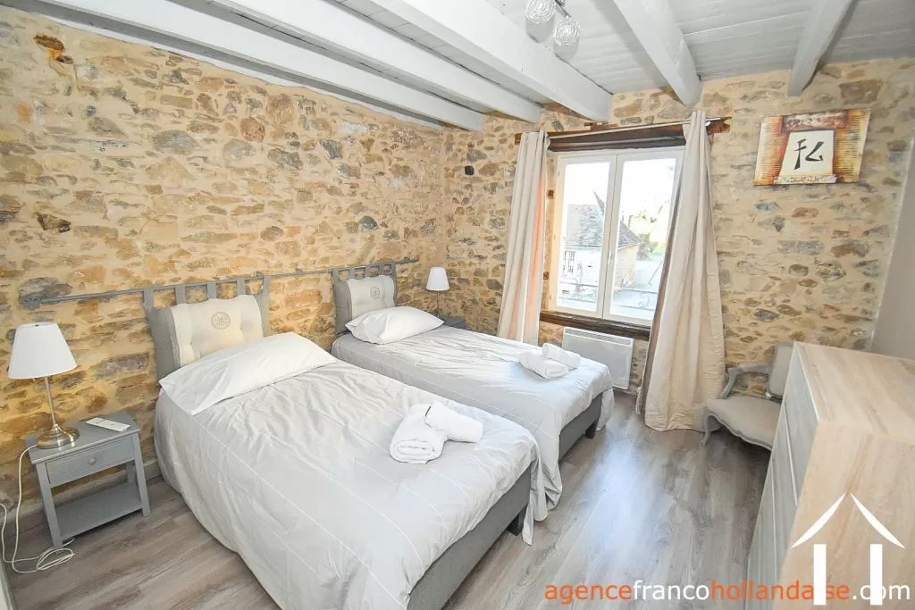 Maison avec gite à vendre la porcherie, limousin, Li956 Image - 22