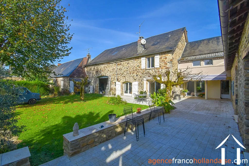 Maison avec gite à vendre la porcherie, limousin, Li956 Image - 24