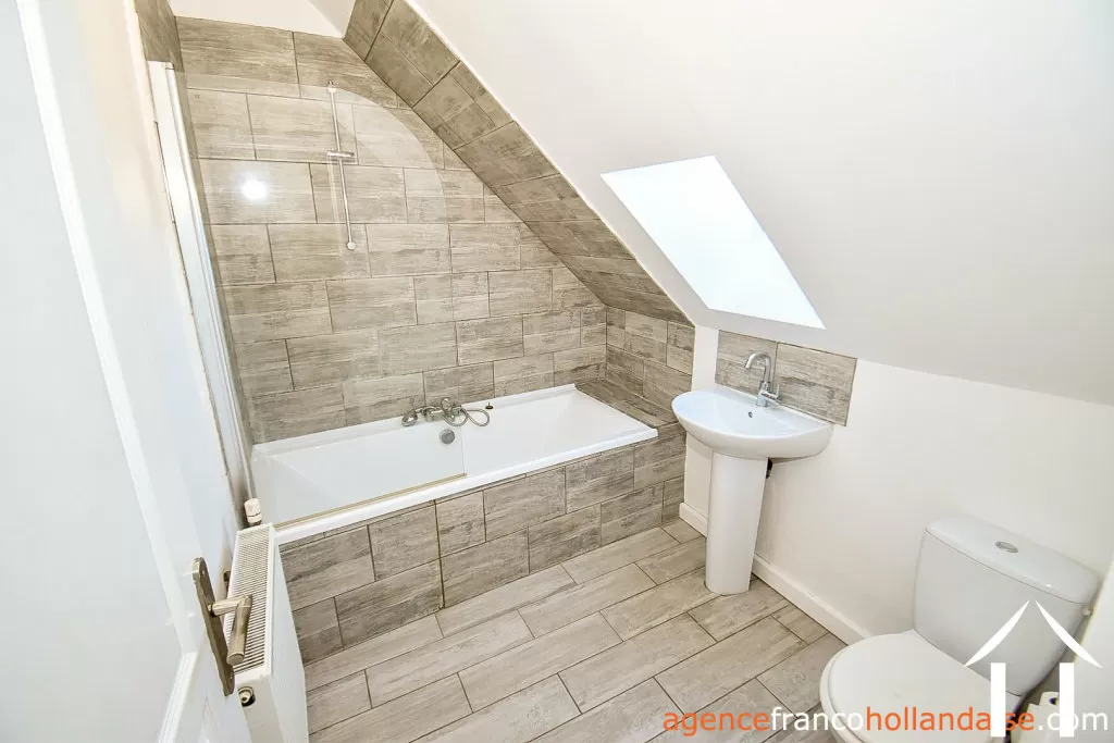Maison avec gite à vendre parnac, centre, Li963 Image - 31