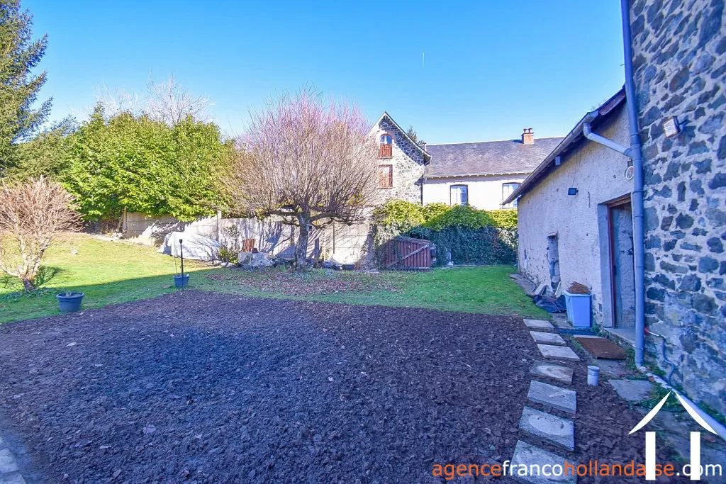 Maison de bourg à vendre la porcherie, limousin, Li966 Image - 26