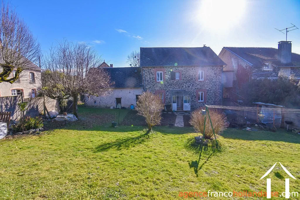 Maison de bourg à vendre la porcherie, limousin, Li966 Image - 29