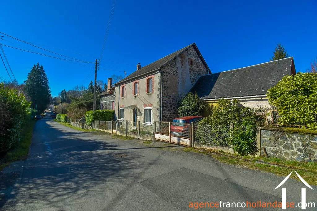 Maison de bourg à vendre la porcherie, limousin, Li966 Image - 37