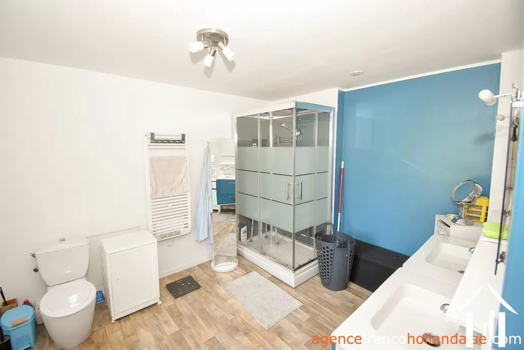 Maison de bourg à vendre la porcherie, limousin, Li966 Image - 17