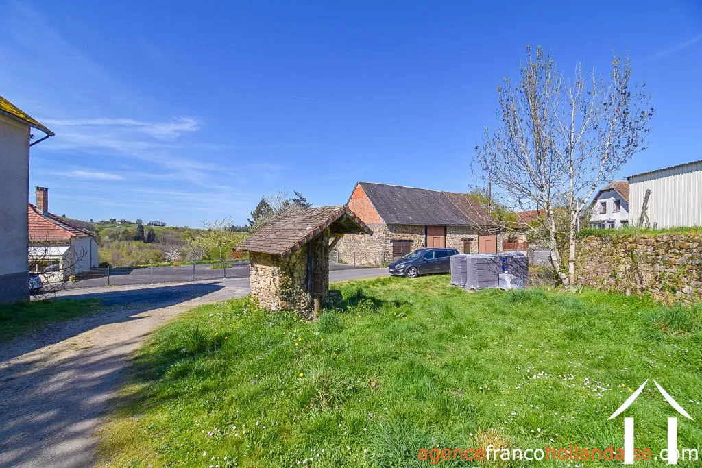 Maison à vendre meuzac, limousin, Li985 Image - 24