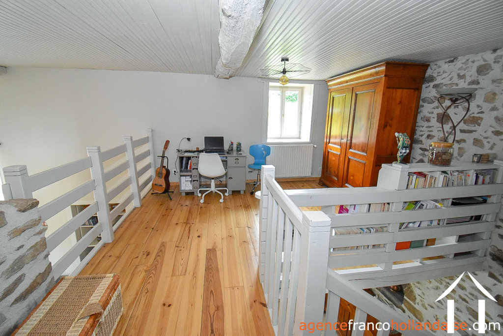 Maison à vendre chateauneuf la foret, limousin, Li990 Image - 24