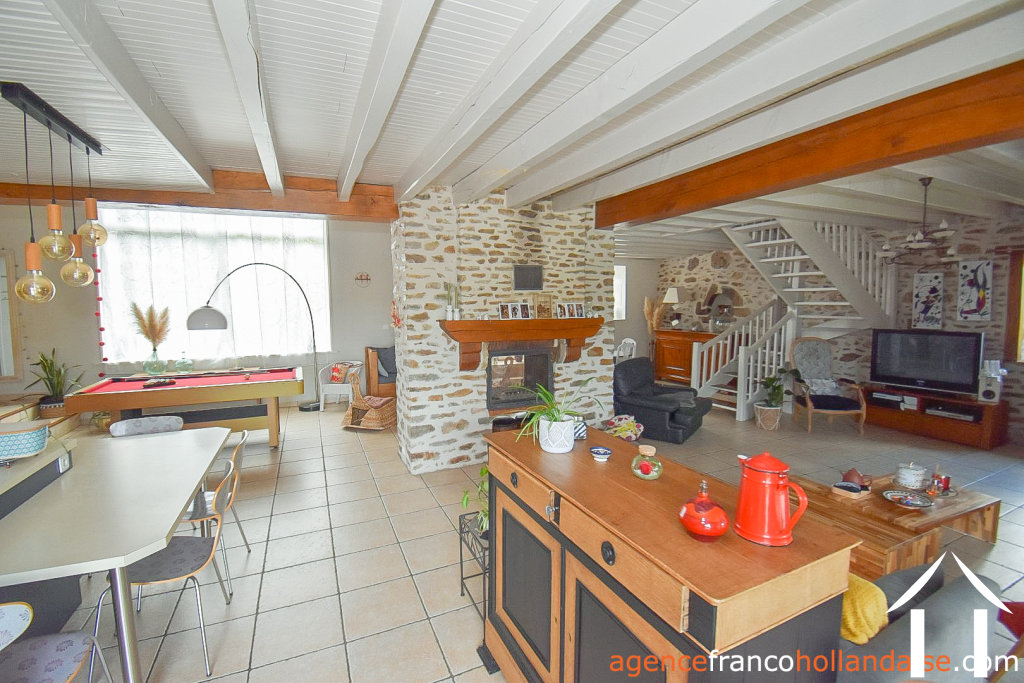 Maison à vendre chateauneuf la foret, limousin, Li990 Image - 12