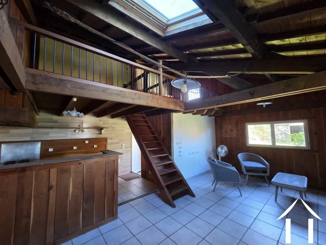 Ferme équestre à vendre maillet, auvergne, AP030071080 Image - 6