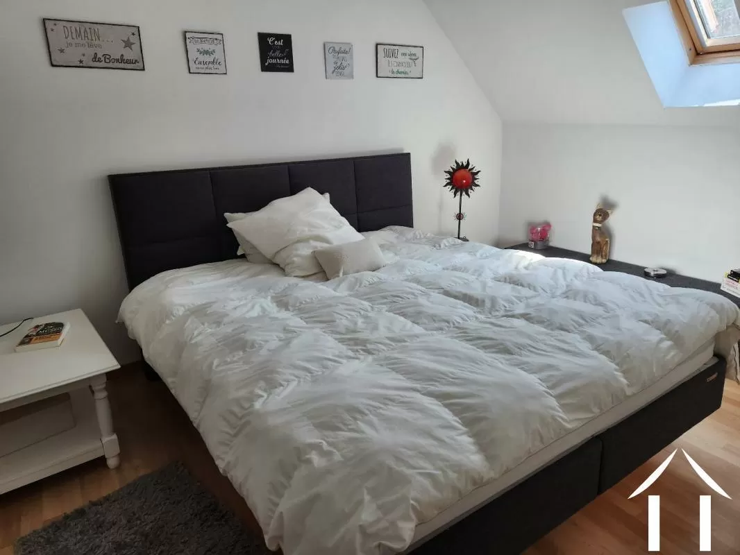 Maison à vendre ainay le chateau, auvergne, AP030071108 Image - 6