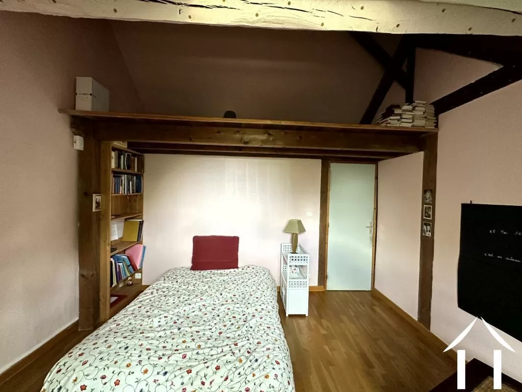 Maison en pierre à vendre arronnes, auvergne, AP030071120 Image - 6