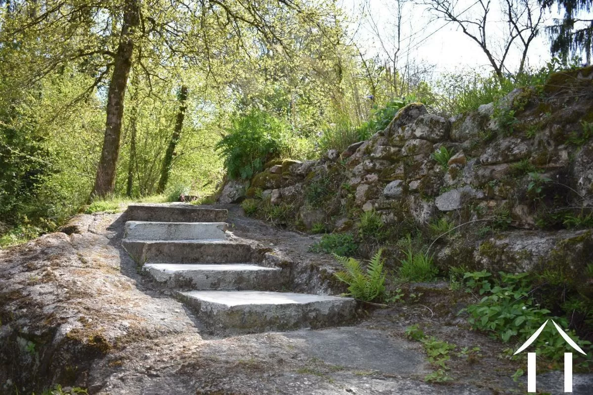 Maison à vendre le mayet de montagne, auvergne, AP030071124 Image - 10