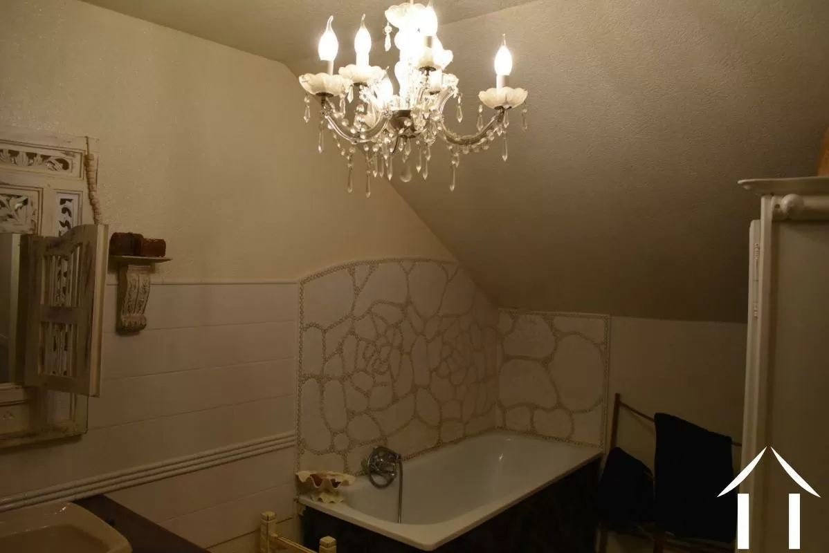 Maison à vendre le mayet de montagne, auvergne, AP030071124 Image - 4