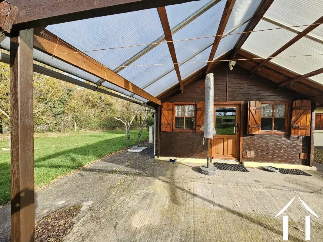 Maison à vendre couleuvre, auvergne, AP030071128 Image - 9