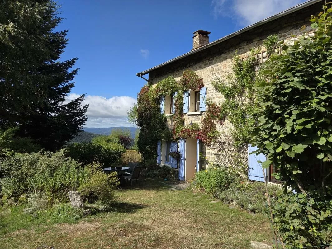 Maison en pierre à vendre valcivieres, auvergne, AP030071137 Image - 1