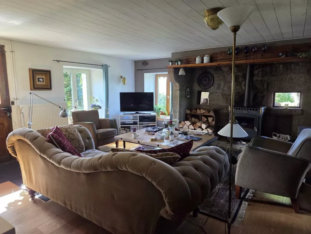 Maison en pierre à vendre valcivieres, auvergne, AP030071137 Image - 3