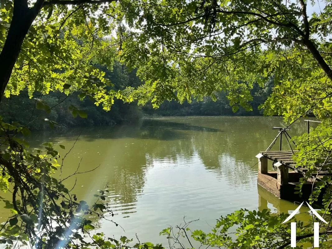 Maison à vendre louroux de beaune, auvergne, AP030071138 Image - 3