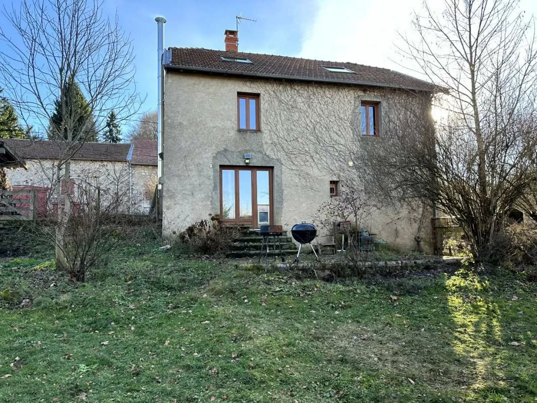 Maison à vendre st nicolas des biefs, auvergne, AP030071148 Image - 2